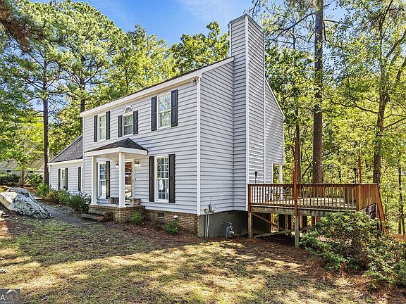 4th image of 112 Southern Pines Cir