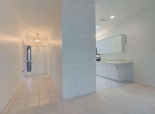 8291 SE Croft Cir APT M-9, Hobe Sound, FL 33455