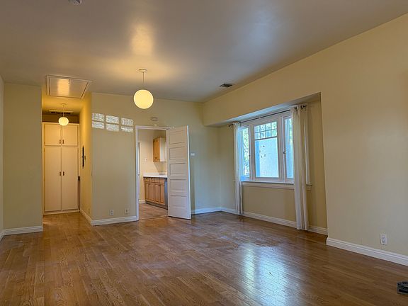 4th image of 103-105 N Chester Ave