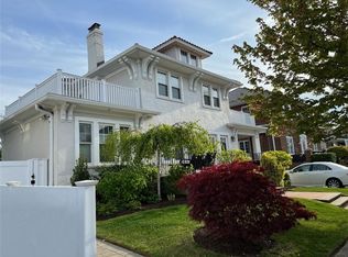 28 W Olive St, Long Beach, NY 11561