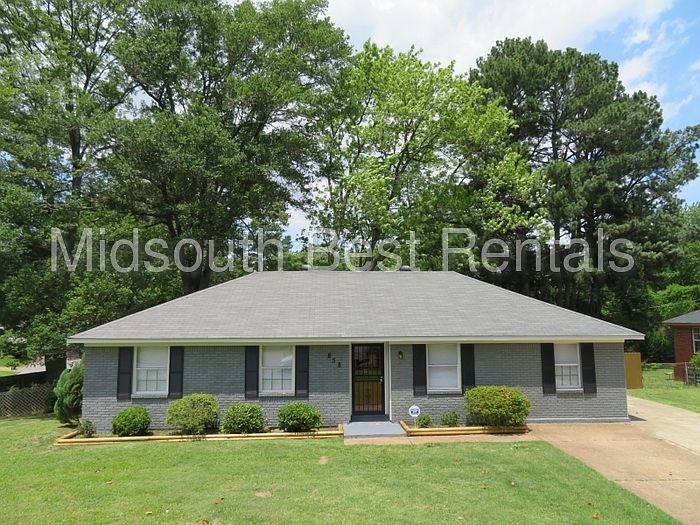 1st image of 858 Bramblewood Ln
