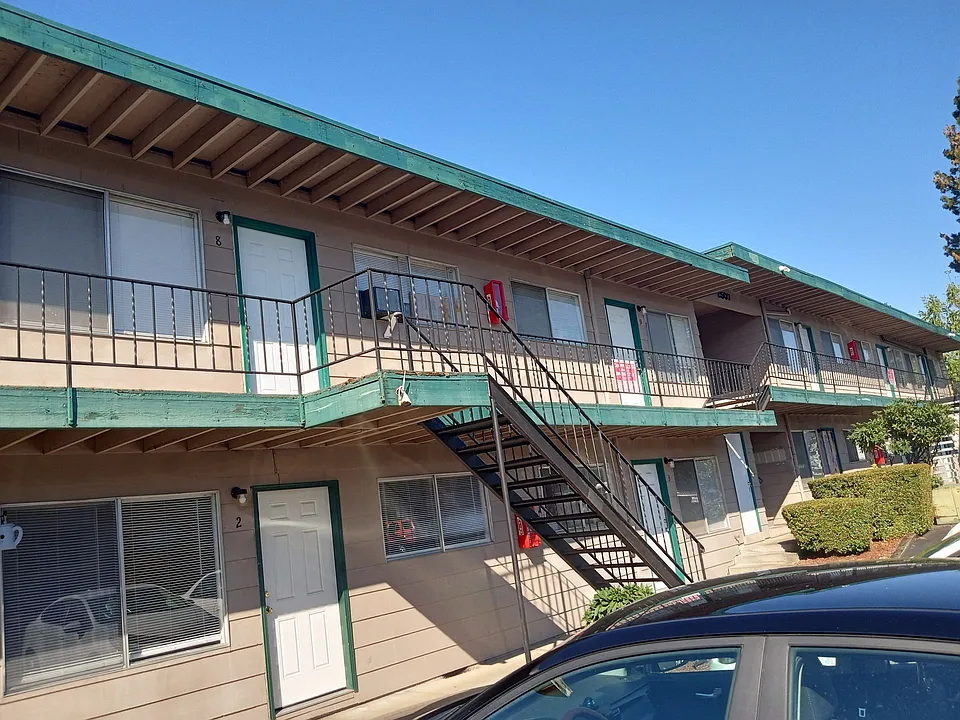 2507 E Mill Plain Blvd
