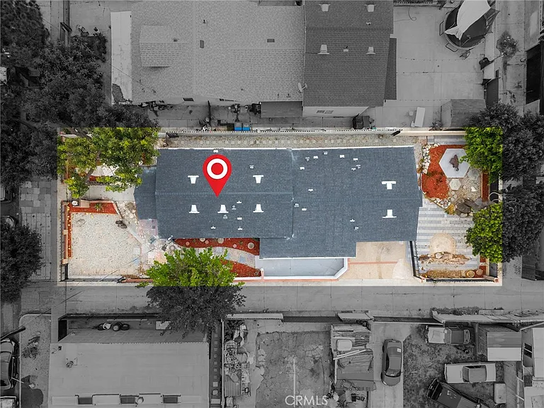 1516 E Young St — Photo 14
