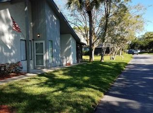 9360 Craven Rd APT 401, Jacksonville, FL 32257