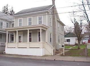 652 S 2nd St, Lykens, PA 17048