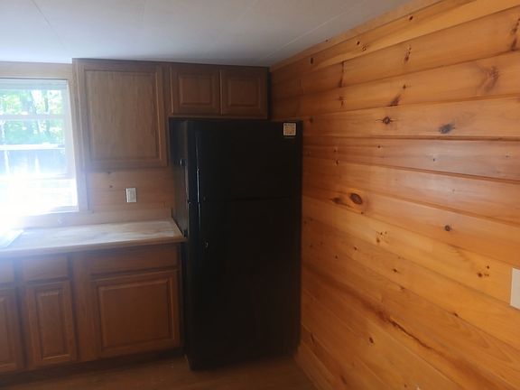 3rd image of 2863 W Kneeland Rd