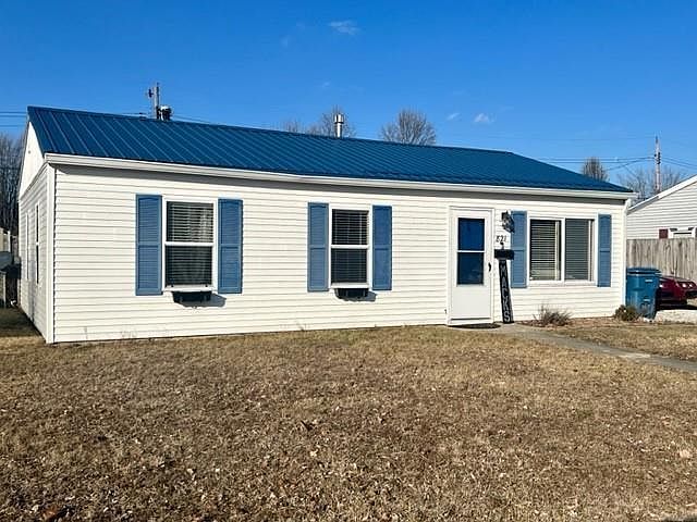 1st image of 821 Virgil Dr
