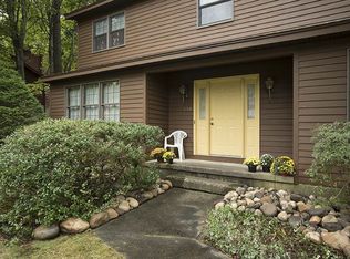 116 Denise Dr, Niskayuna, NY 12309