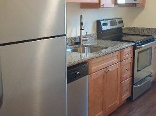 27 Westgate Rd APT 4, Chestnut Hill, MA 02467