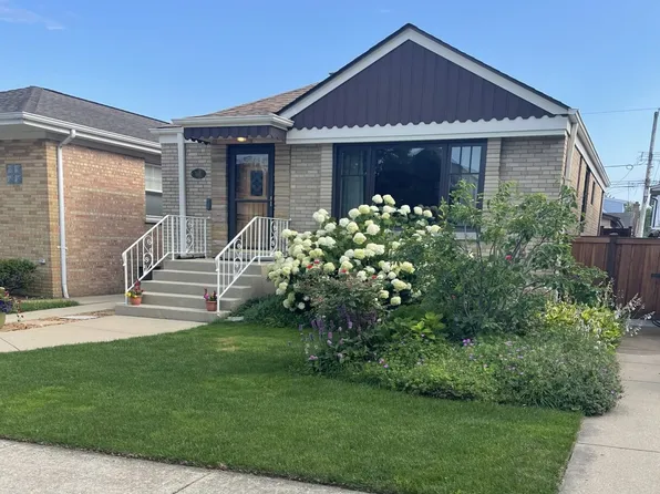 7641 W Hortense Ave, Chicago, IL 60631