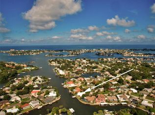 1733 Brookside Blvd, Largo, FL 33770