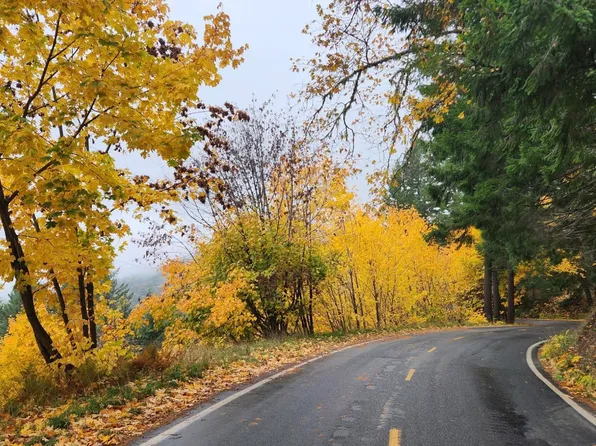 1400 Titlow Hill Rd, Blue Lake, CA 95525