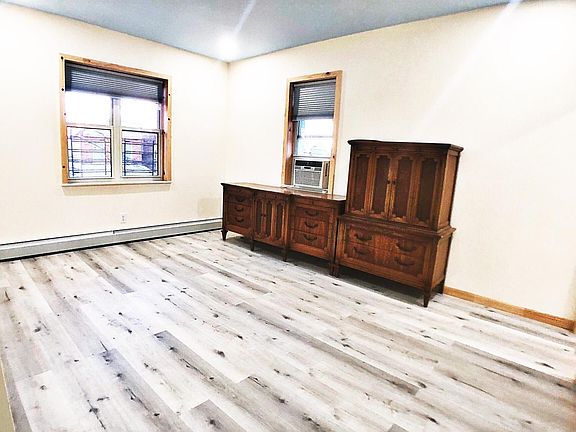 4th image of 918 82nd St #2B