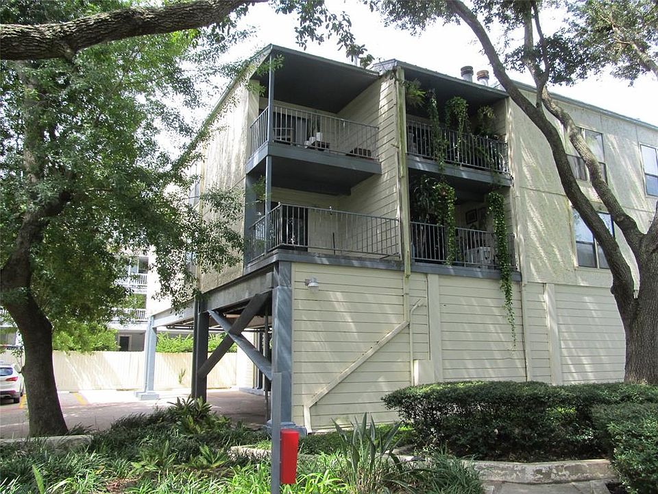 1st image of 4001 Nasa Pkwy APT 113