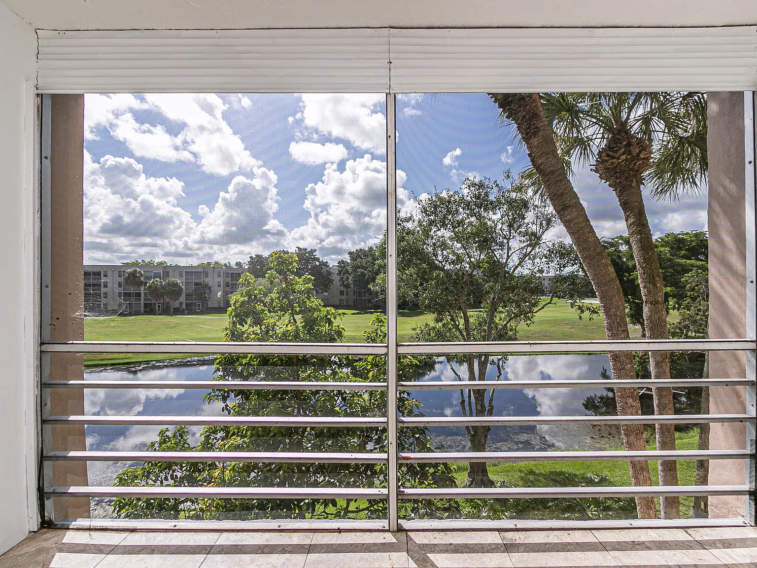 1 bed, 1.0 bath, 654 sqft, $1,750 — Photo 1