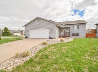6901 W 68th St, Sioux Falls, SD 57106