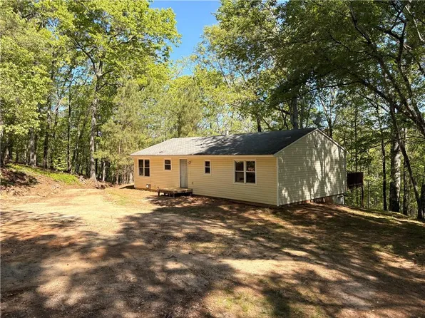 9920 Woodruff Rd, Chattahoochee Hills, GA 30268