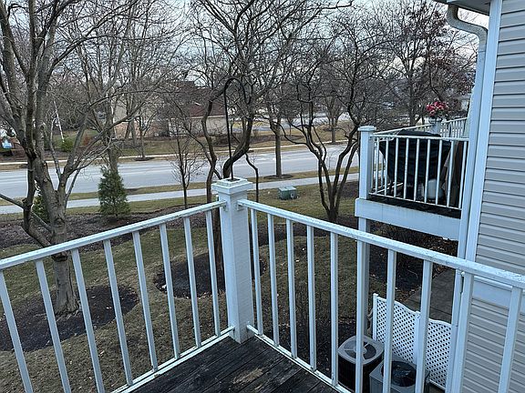 2nd image of 2814 Meadow Ln Unit X2