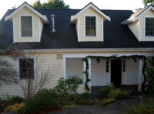 1439 Olympic View Dr, Edmonds, WA 98020