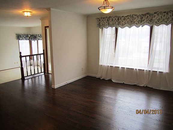 Formal Dining