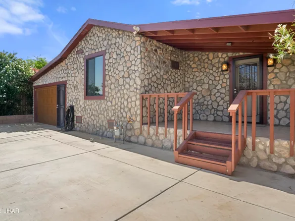 1030 Papago Dr, Bullhead City, AZ 86442