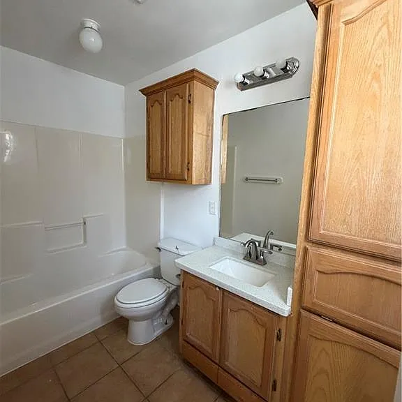 2508 Cervantes Ave — Photo 17