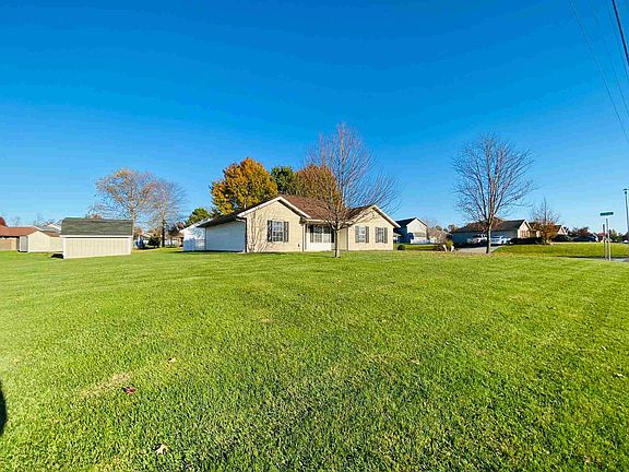 5th image of 698 Tealwood Dr