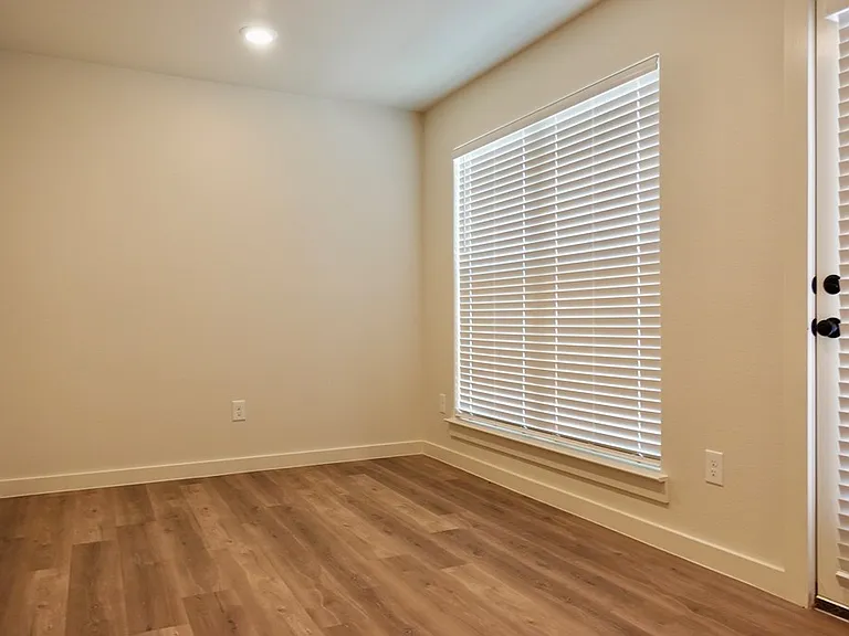 5917 Praline St — Photo 15