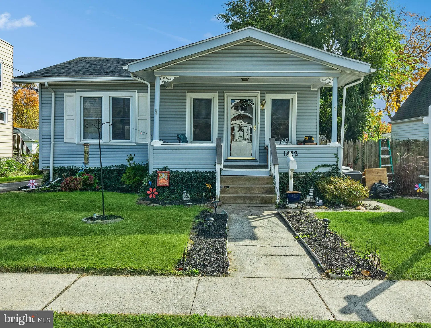 1422 Grant Ave photo 1