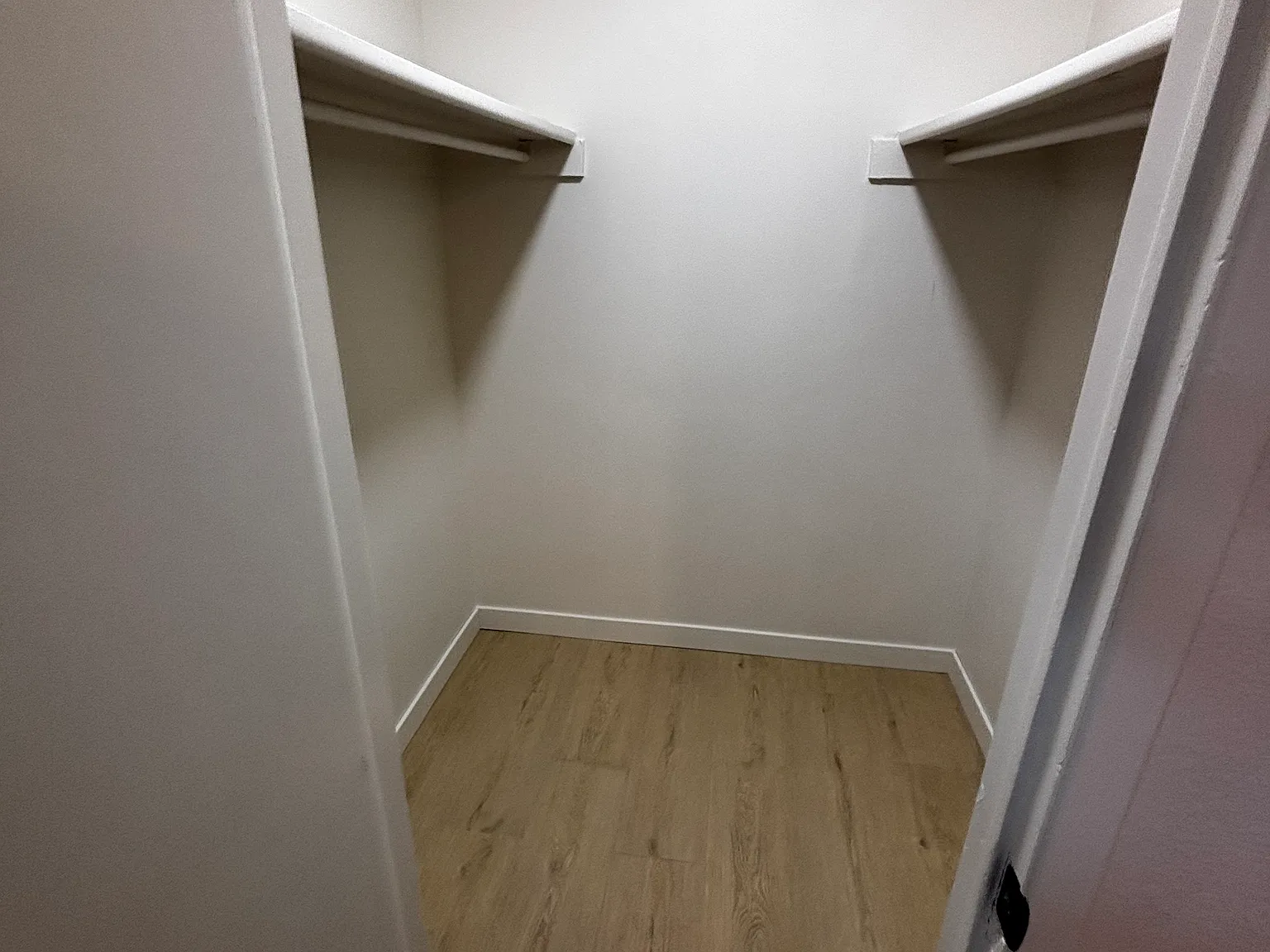 3 bed, 1229 sqft, $1,995 — Photo 4