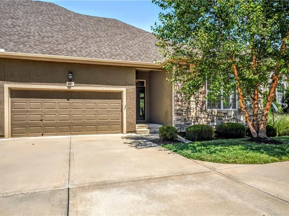 16650 W 168th Ct, Olathe, KS 66062