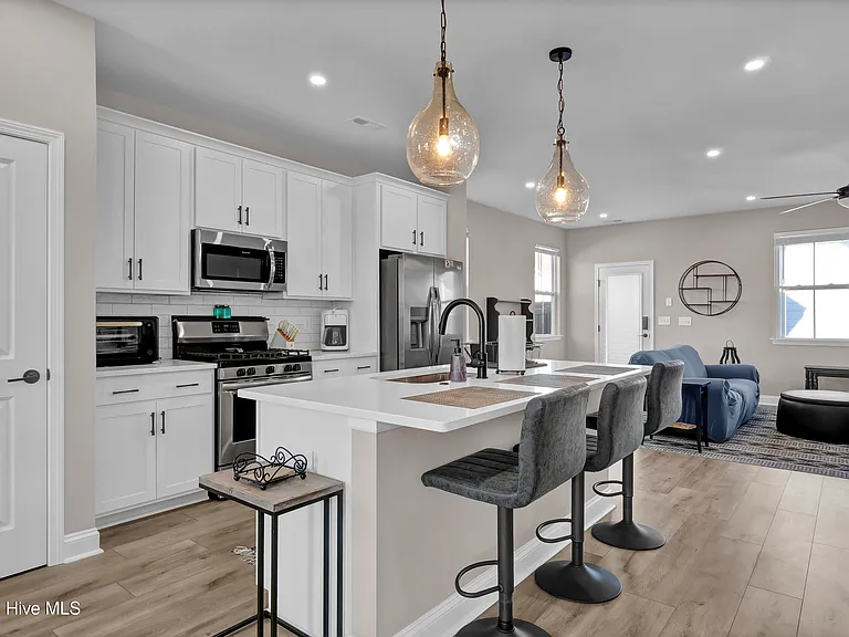 5201 Frying Pan Row — Photo 6