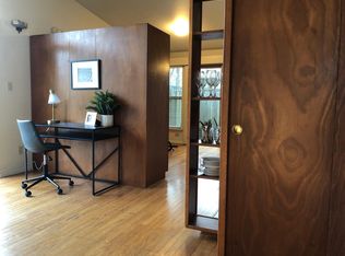 8617 20th Ave NE APT 1, Seattle, WA 98115