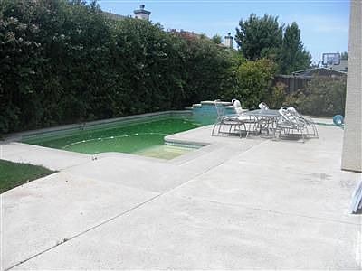 5th image of 9457 White Horse Way
