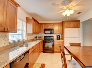 6627 Overland Dr, Delray Beach, FL 33484