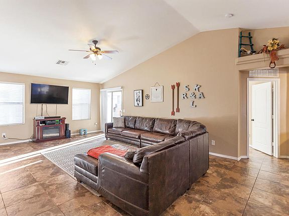 3rd image of 23950 N Pablo Ct