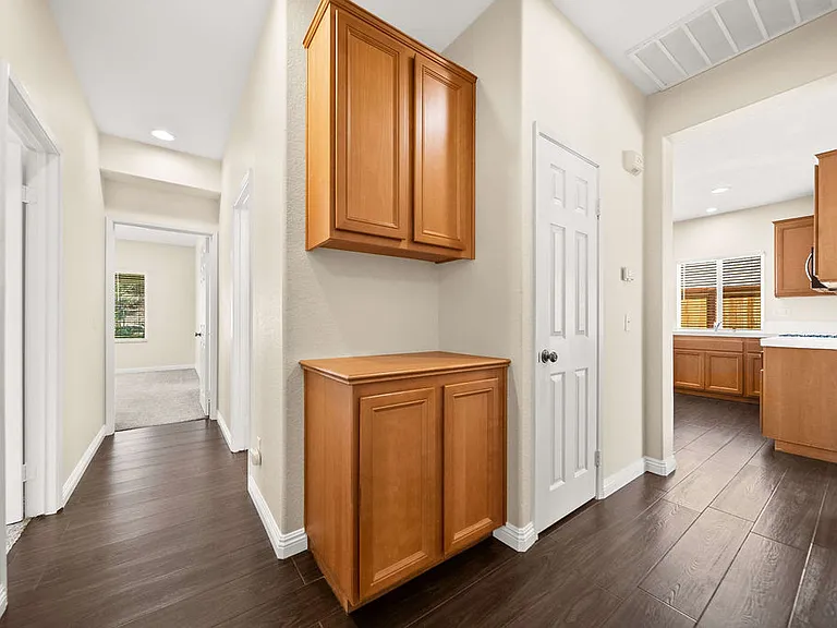 209 Canyon Creek Way — Photo 33