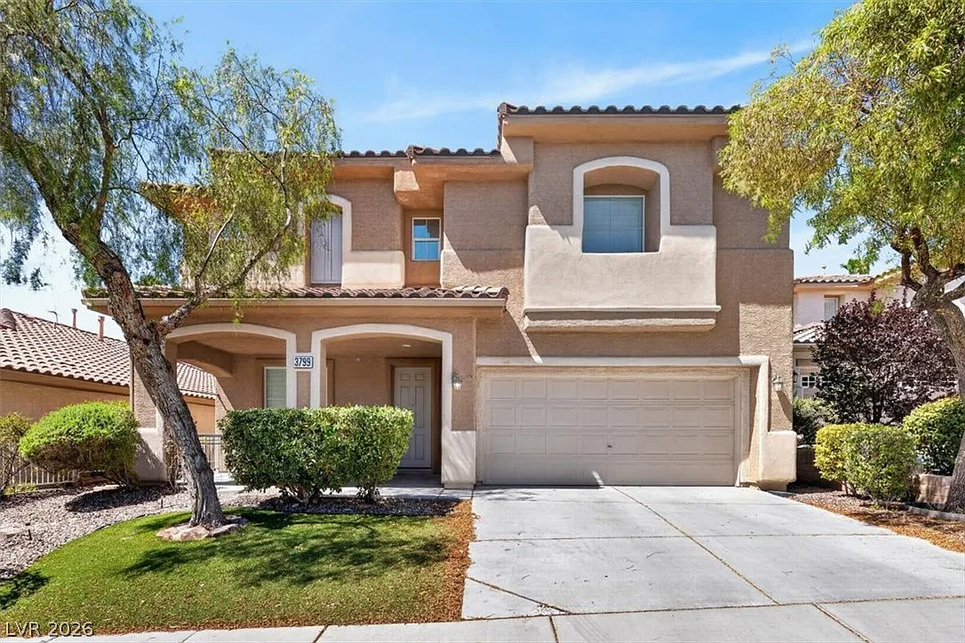 4 bed, 2.5 bath, 2672 sqft, $2,595 — Photo 1