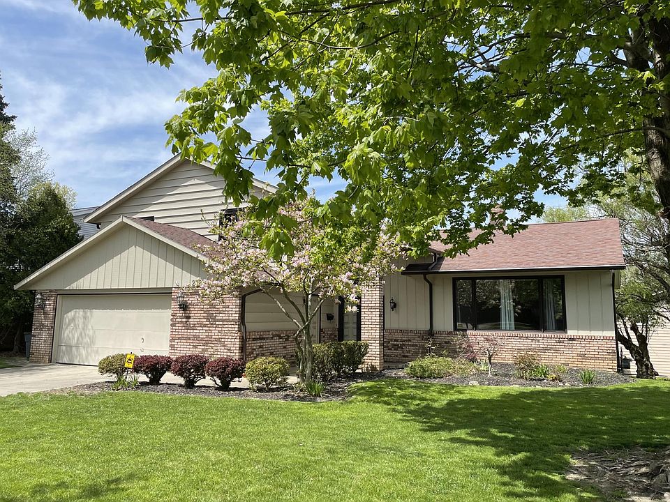 1st image of 23831 Wendover Dr
