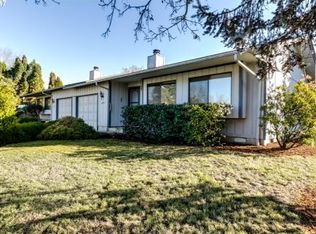 1297 W Olympic St, Springfield, OR 97477