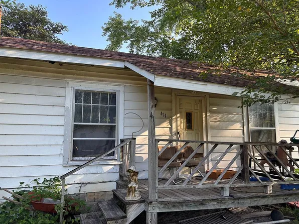411 Lincoln, Dowell, IL 62927