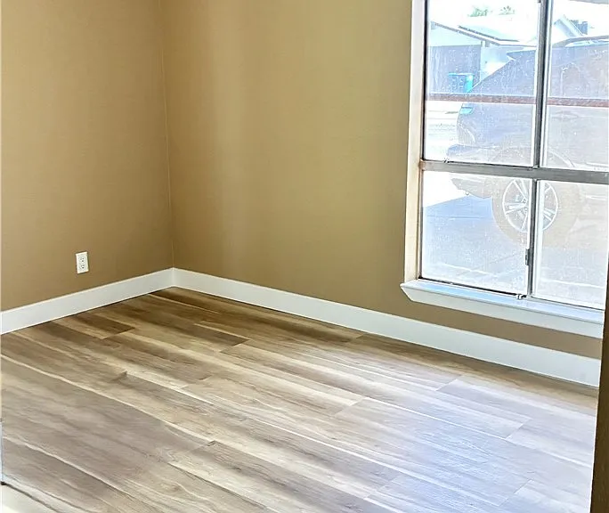 4351 Newview Cir — Photo 13