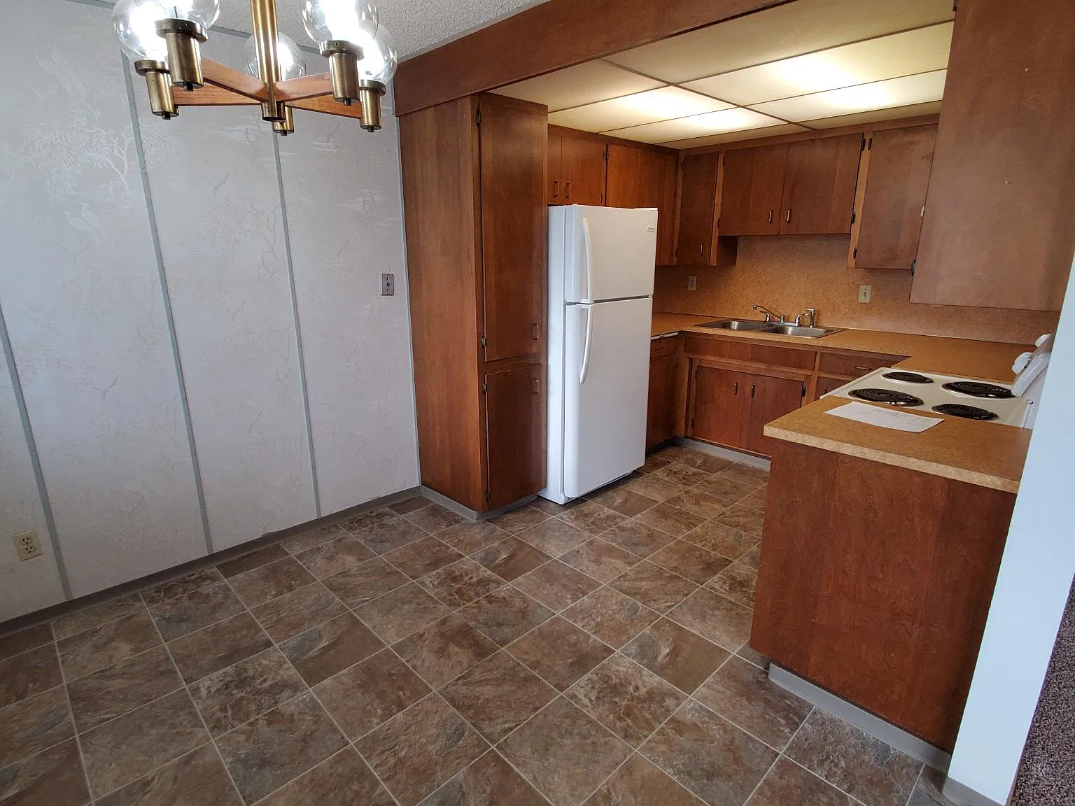 1510 Loraine St — Photo 3