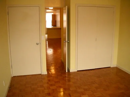 Rented by New York Realty Minimax Inc | media 36