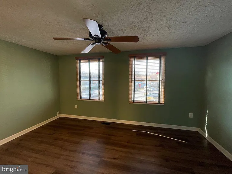 5863 Rowanberry Dr #5863 — Photo 16