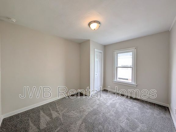 5th image of 6836 N Pearl St