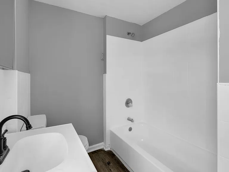 830 Chestnut St — Photo 27