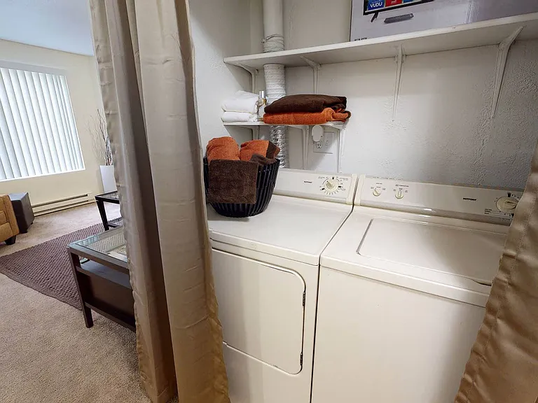 North Creek Apartments — Photo 10