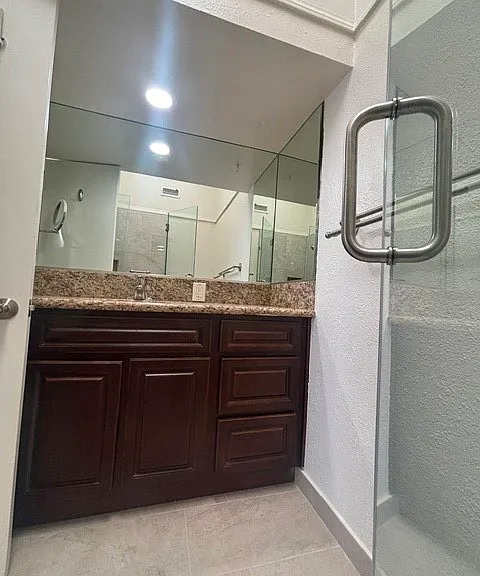 998 Oriole Dr — Photo 22