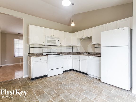 5th image of 5613 Simmul Ln